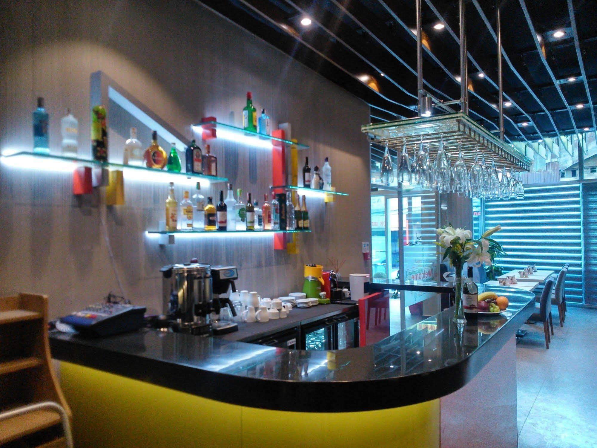 All Inn Hotel Istanbul Exterior photo
